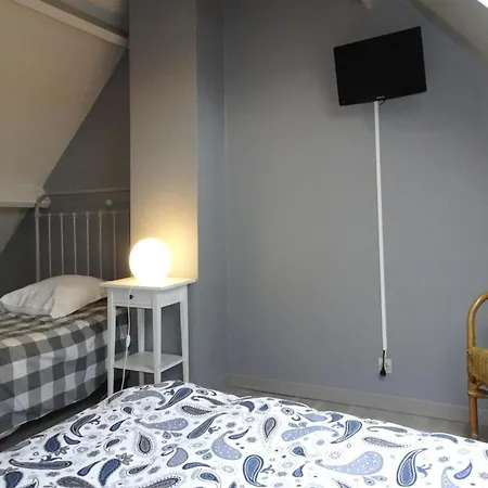 Home, Holiday home *