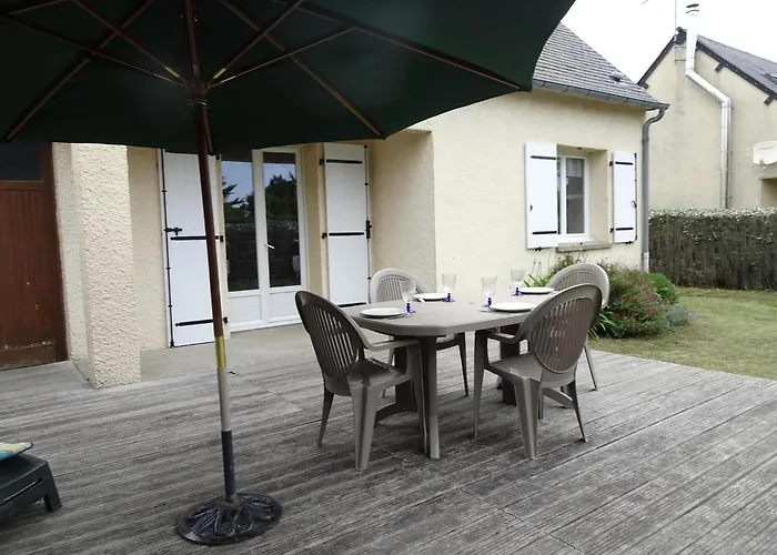 In Near Sandy * Portbail